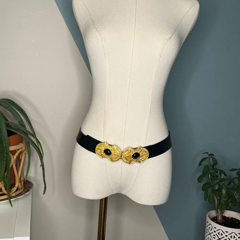 Vintage 1985 Gay Boyer Dover Belt Baroque Gold Buckle Black Lizard Embossed Belt